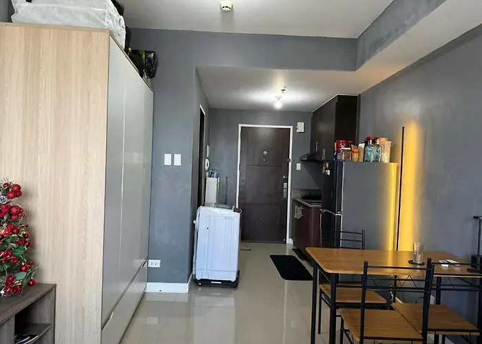 Staycation In Buli Muntinlupa *